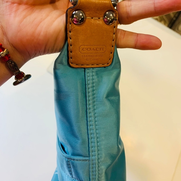Coach shoulder bag - Picture 6 of 9